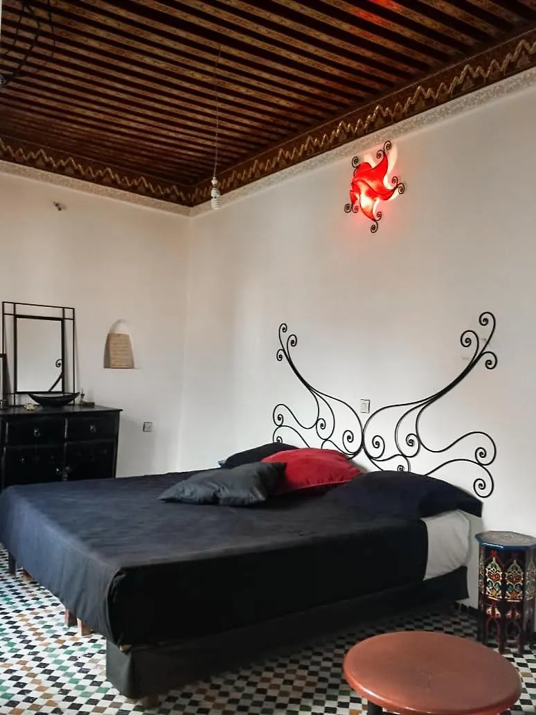 Authentic Room In Fez Medina